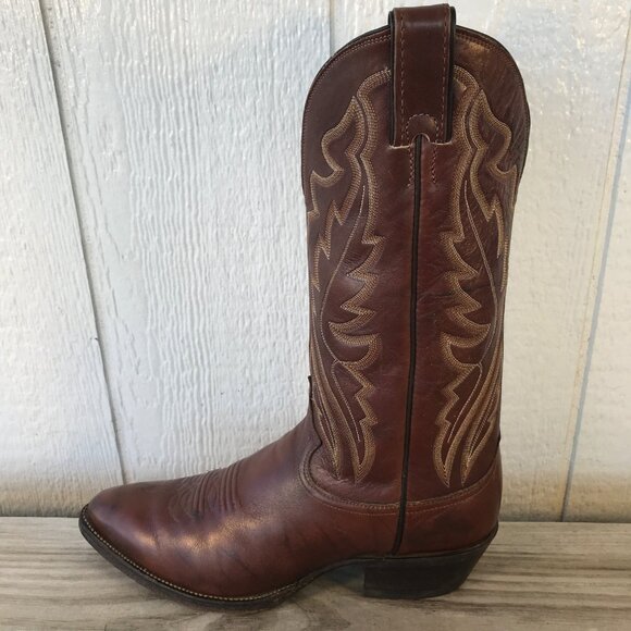 Justin Boots Brown Western Cowboy Boots - Picture 9 of 13